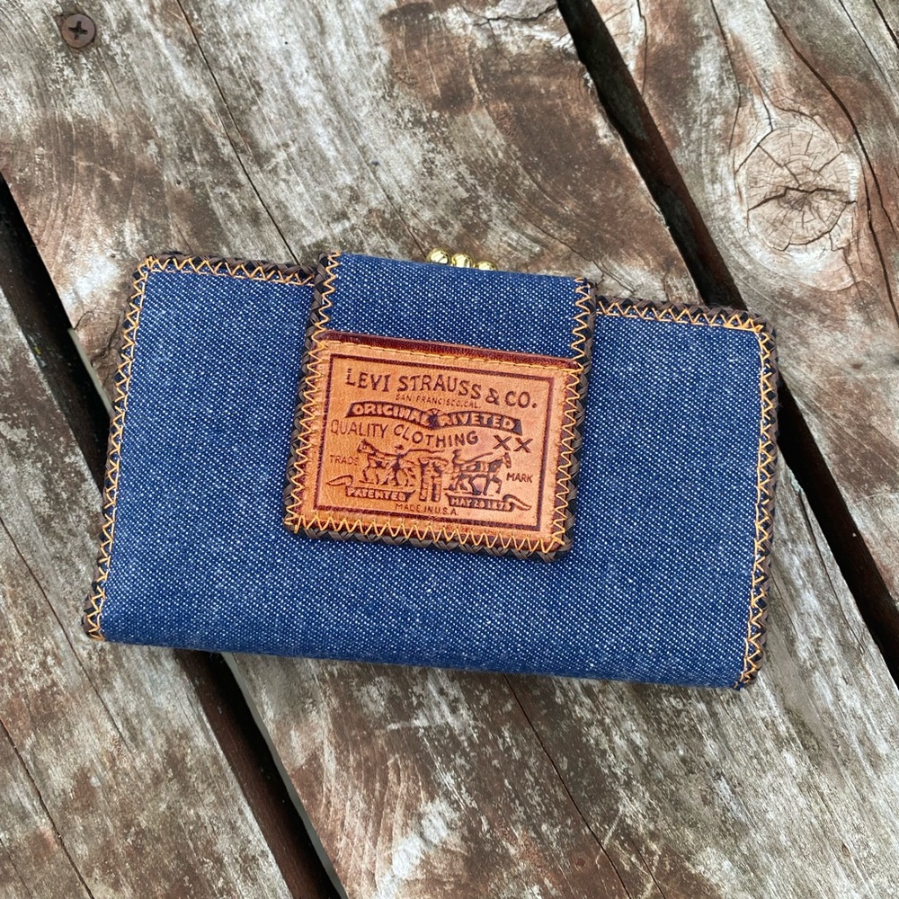 Vintage Levi’s wallet
